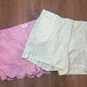 Crown & Ivy Shorts Bundle Size 10 Caroline and Shelby Floral Stripe Scallop